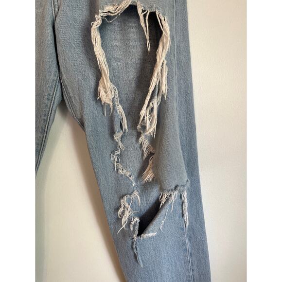 Levi's Womens Premium Wedgie Straight Jeans Size 28 Destroyed Button Fly Hi Rise - Picture 4 of 11